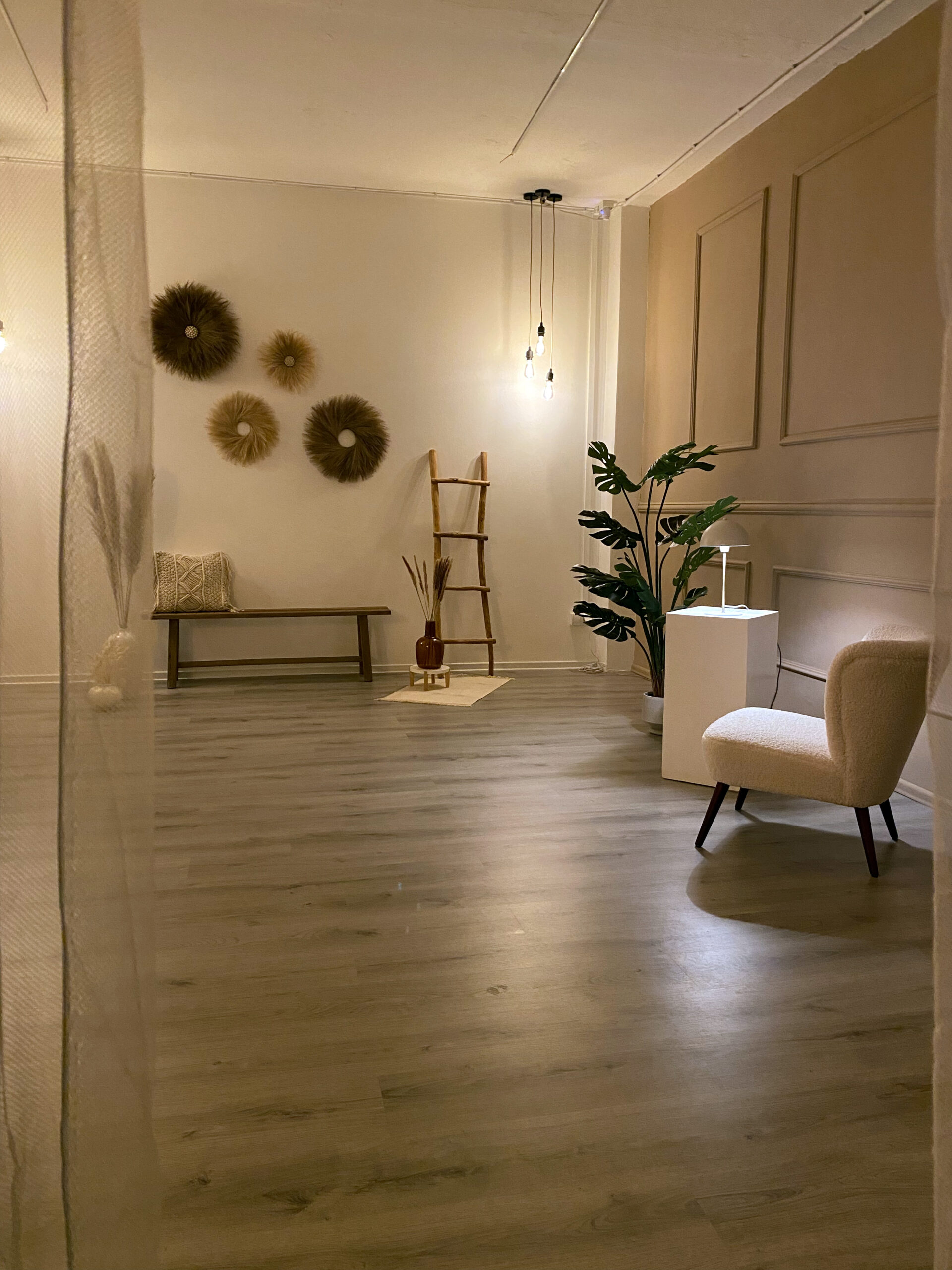 Room32_At_Night